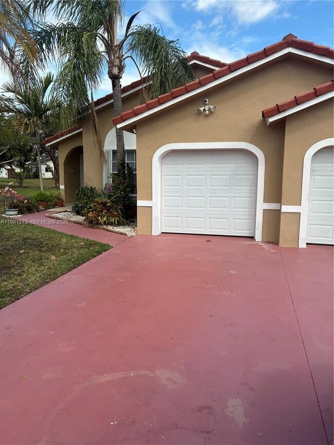 Building Photo - 18175 NW 61st Ave