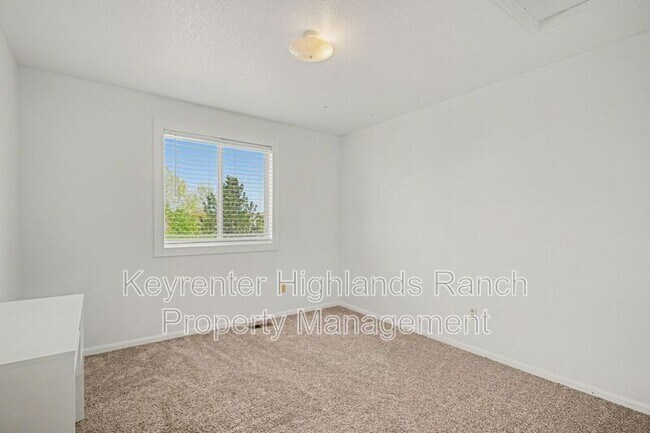Building Photo - 8123 Locust Dr