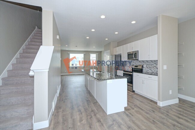 Building Photo - 11026 Harvest Pointe Dr