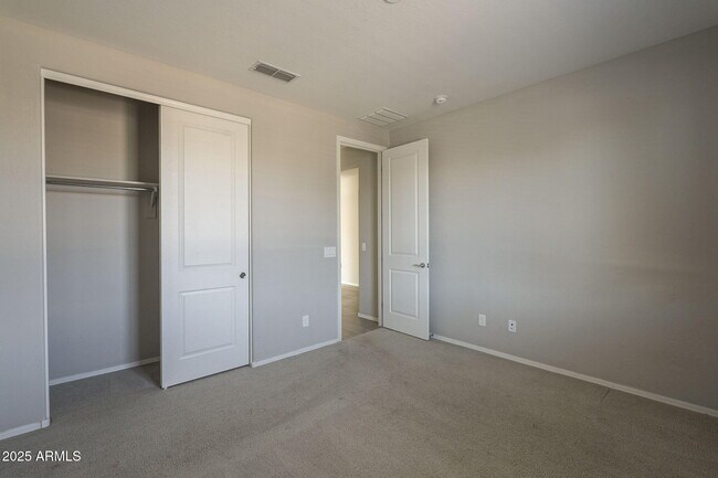 Building Photo - 25812 N 162nd Dr