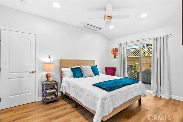 Building Photo - 426 Jacaranda Pl