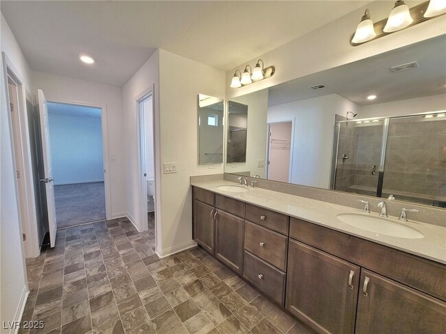 Building Photo - 7736 S Westwind Rd