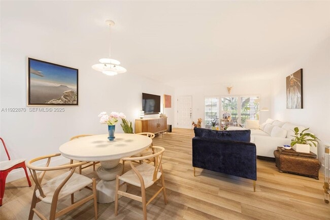 Building Photo - 2600 Cardena St