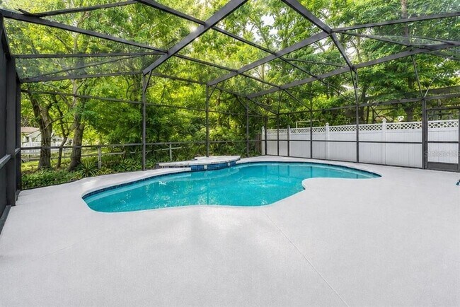 Building Photo - 3013 Barrymore Ct