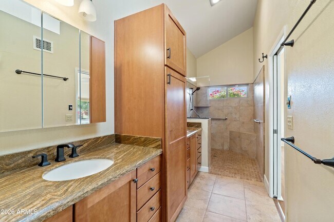 Building Photo - 10077 E Calle De Cielo Cir