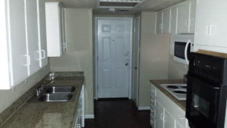 Building Photo - 806 British Blvd