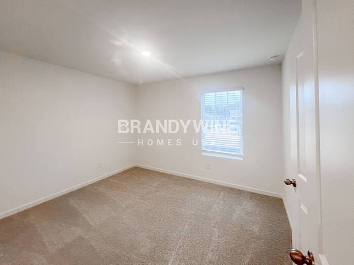 Building Photo - 56 Otway Lp