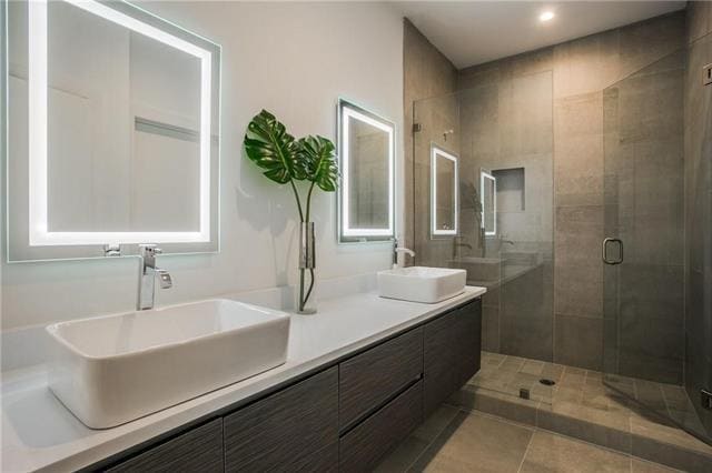 Building Photo - 2619 Kimsey Dr