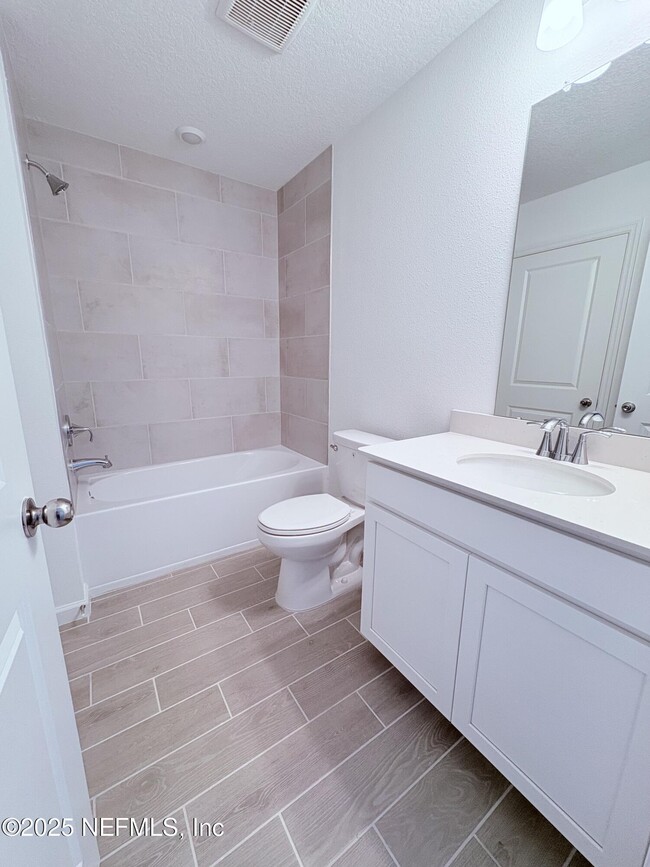 Building Photo - 2229 Windward Cay Ln