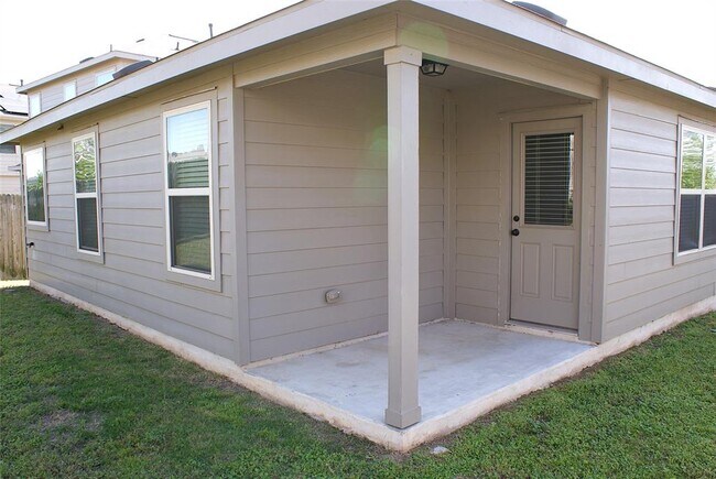 Building Photo - 10801 Dimitrios Dr