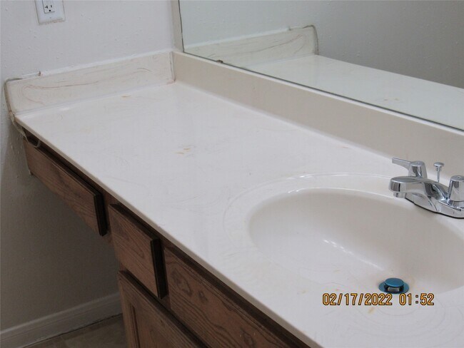 Building Photo - 15543 Weldon Dr