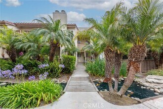 Building Photo - 16542 Blackbeard Ln