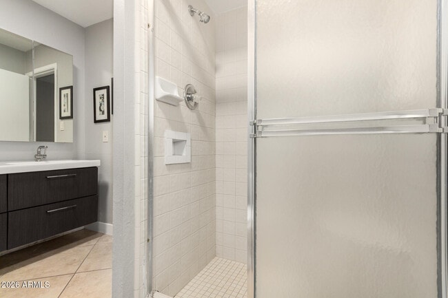 Building Photo - 4503 W Loma Ln