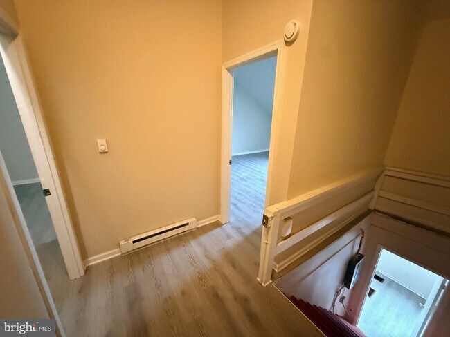 Building Photo - 5307 York Rd