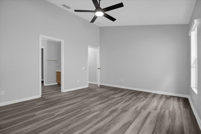 Building Photo - 3521 Moss Pointe Pl