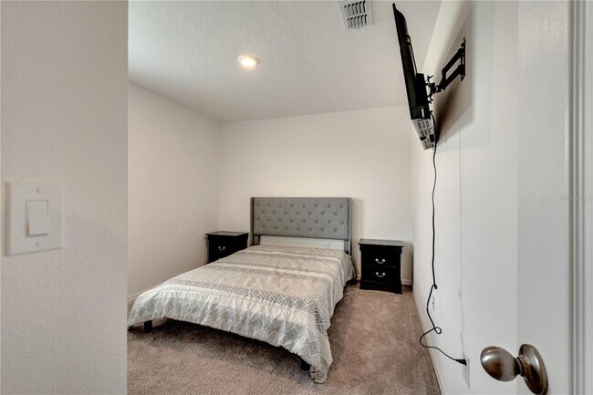 Building Photo - 900 Boca Vista Ct