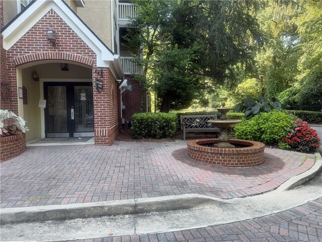 Building Photo - 3302 Westchester Ridge NE