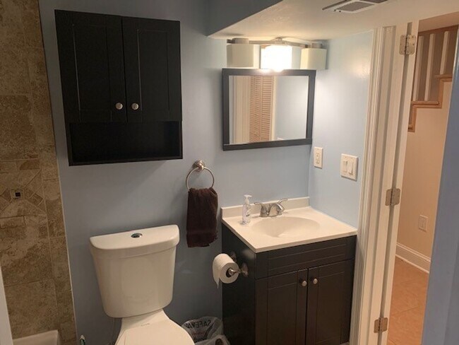 Building Photo - Petworth Stunner with Garage