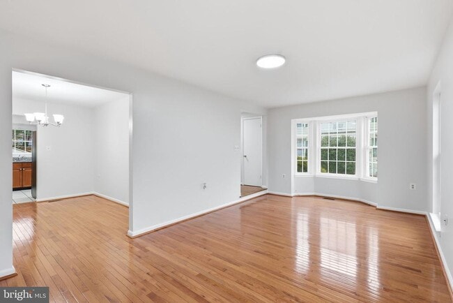 Building Photo - 5001 Lambsgate Ln