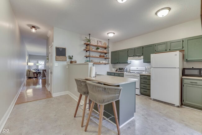 Building Photo - 2322 Alabama St