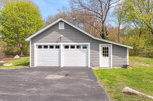 Building Photo - 28 Palmer Neck Rd