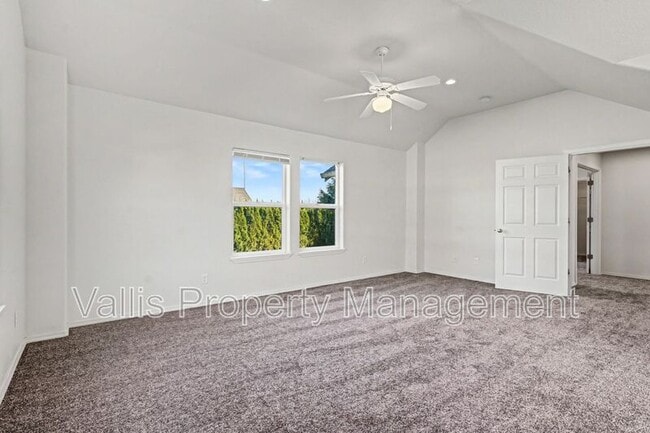 Building Photo - 4936 Evie Jean St NE