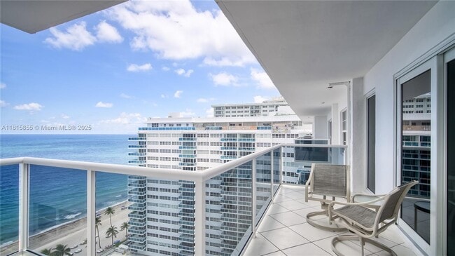 Building Photo - 3500 Galt Ocean Dr