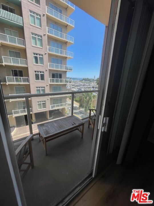 Building Photo - 388 E Ocean Blvd