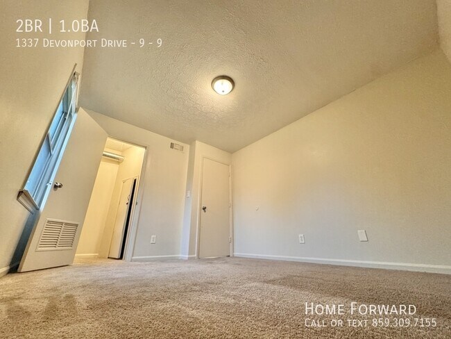 Building Photo - 1337 Devonport Dr