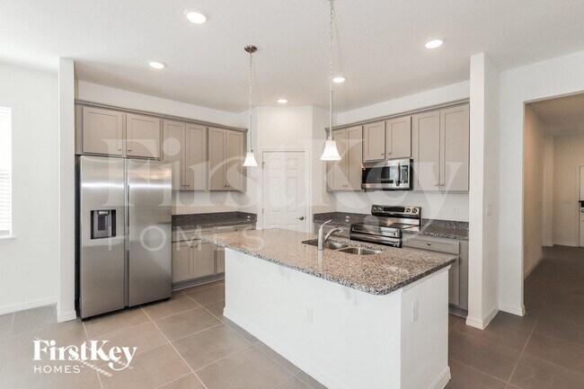 Building Photo - 113 Windsor Reserve Dr