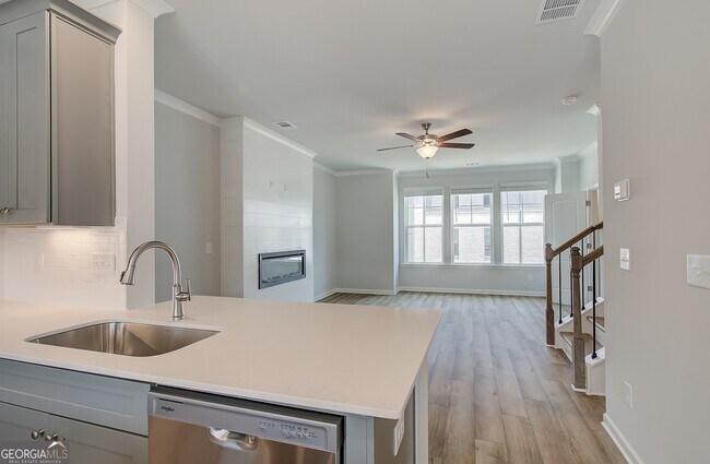 Building Photo - 612 Marimba Pike