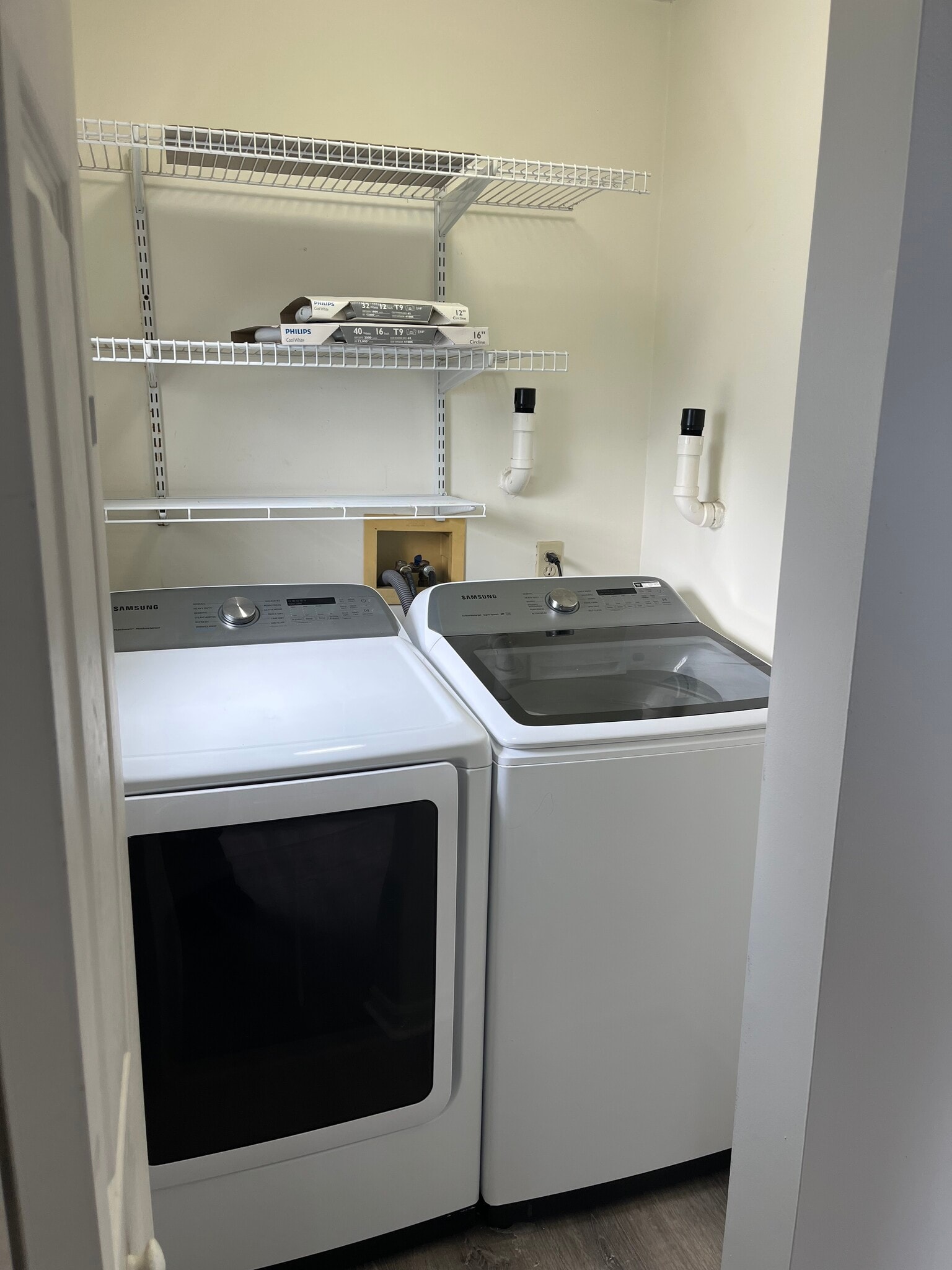 Building Photo - 312 Wildflower Ct