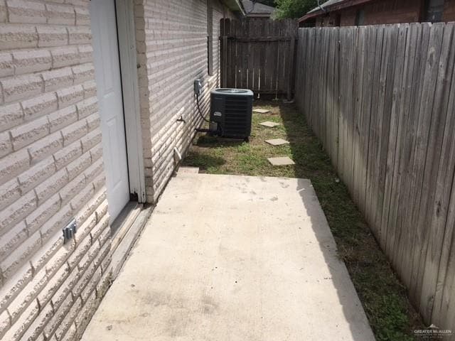 Building Photo - 10 Agua Fina Ave