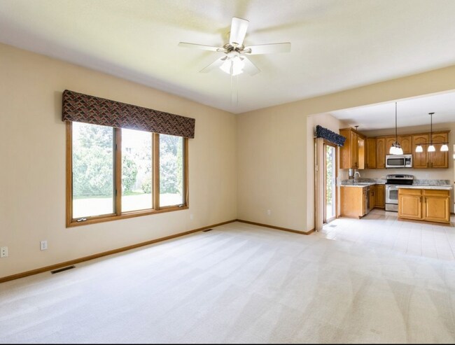 Building Photo - 2212 NW 139th St