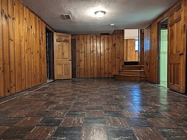 Building Photo - 421 Wayne Terrace