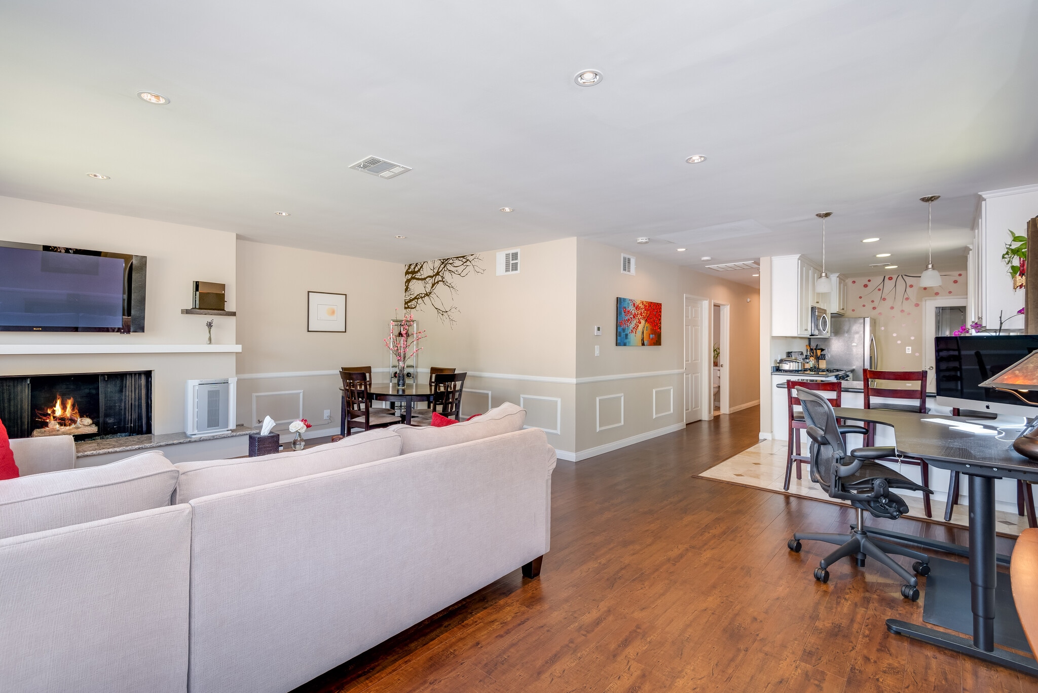 Building Photo - 4098 West 137th Street