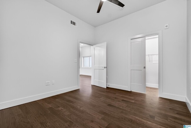 Building Photo - 1801 2nd Ave N