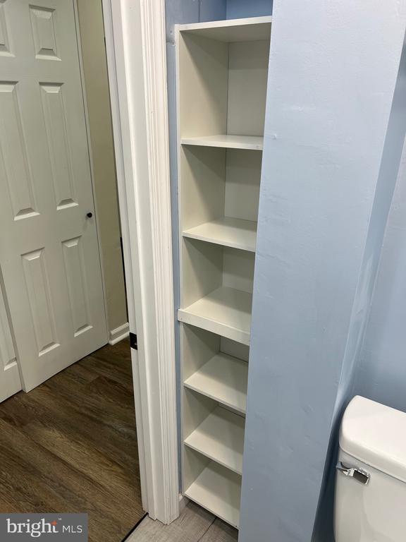 Building Photo - 2021 Chadwick Terrace