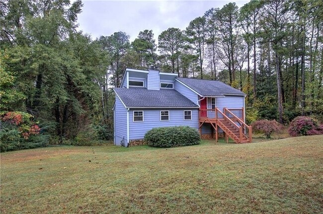Building Photo - 5217 Highland Trail