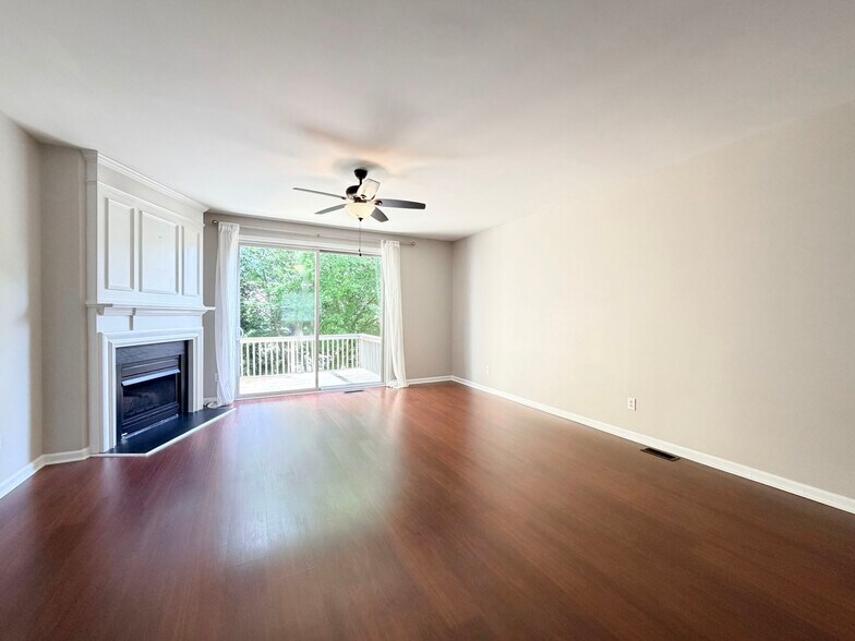 Building Photo - 1707 Zachary Brook Ln