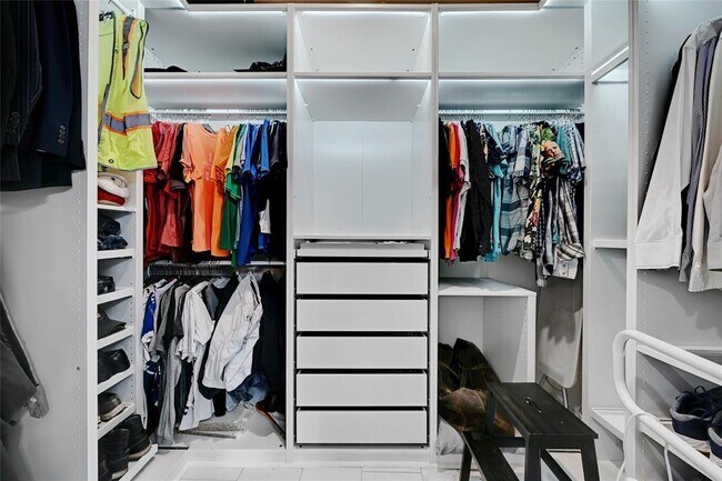 Building Photo - 19401 Berringer Dr