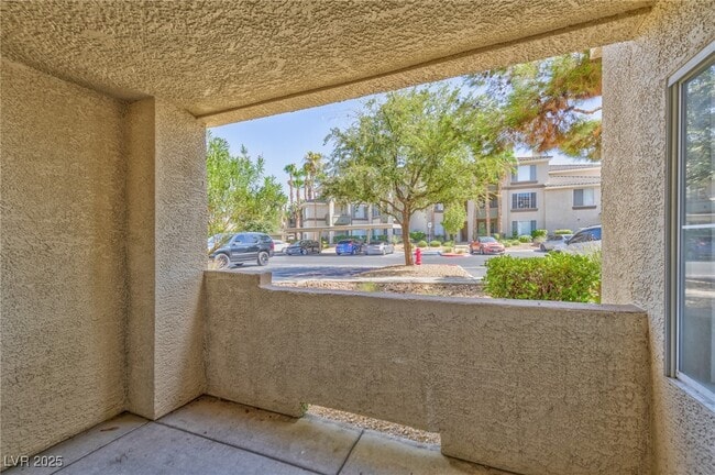 Building Photo - 7111 S Durango Dr