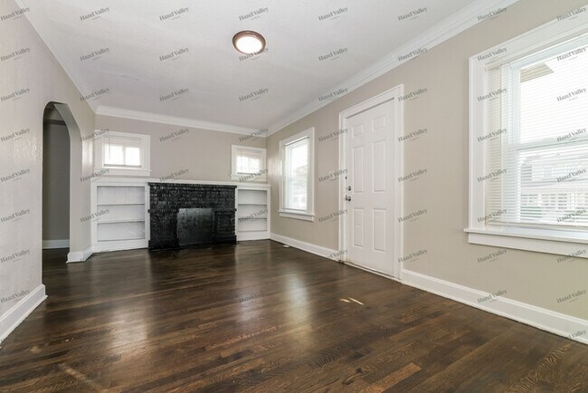 Building Photo - 4108 College Ave