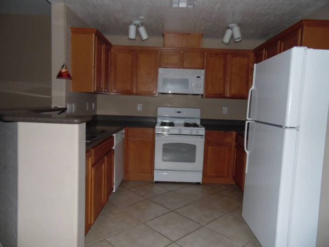 Building Photo - 6765 Caporetto Ln