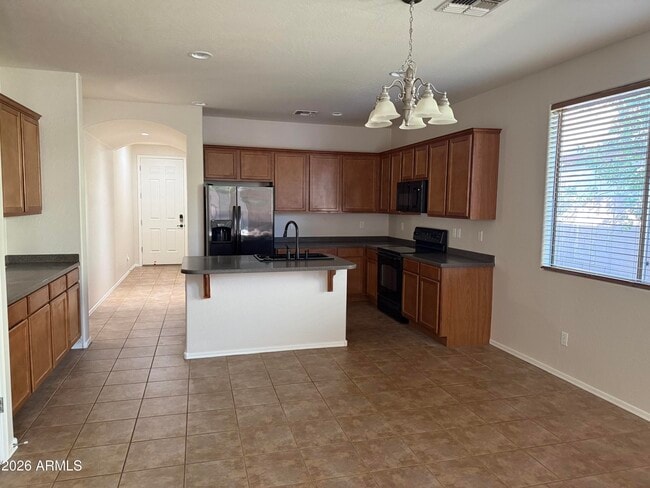 Building Photo - 2667 E Canyon Creek Dr