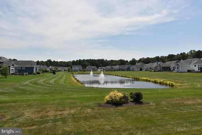 Building Photo - 16058 Rockport Dr