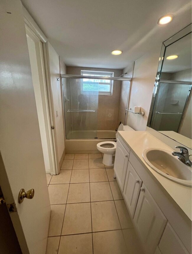 Building Photo - 4500 N Flagler Dr