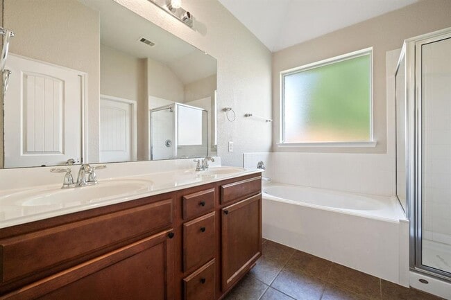 Building Photo - 22415 Toronado Ridge Ln