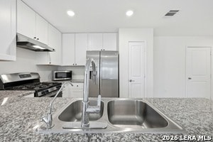 Building Photo - 12055 Links Pkwy
