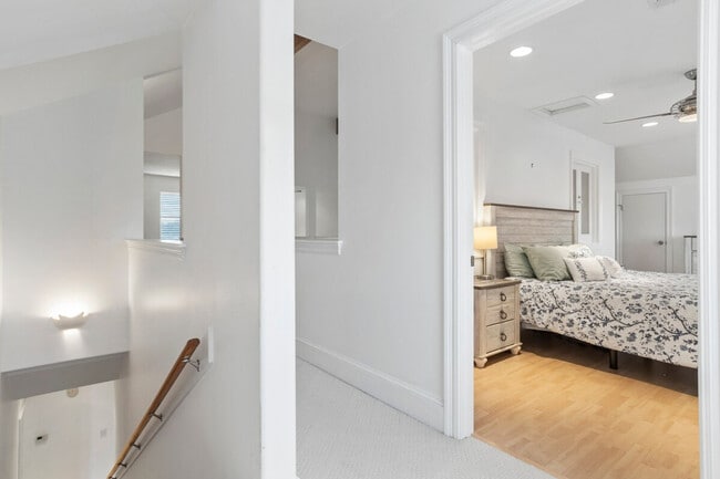 Building Photo - 4166 Old Lazy River Rd